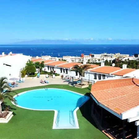 Nice Mp With Freewifi, Well Connected In Tenerife South
