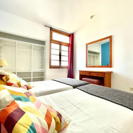 Nice Mp With Freewifi, Well Connected In Tenerife South Costa Adeje (Tenerife)