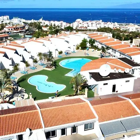 Nice Mp With Freewifi, Well Connected In Tenerife South *